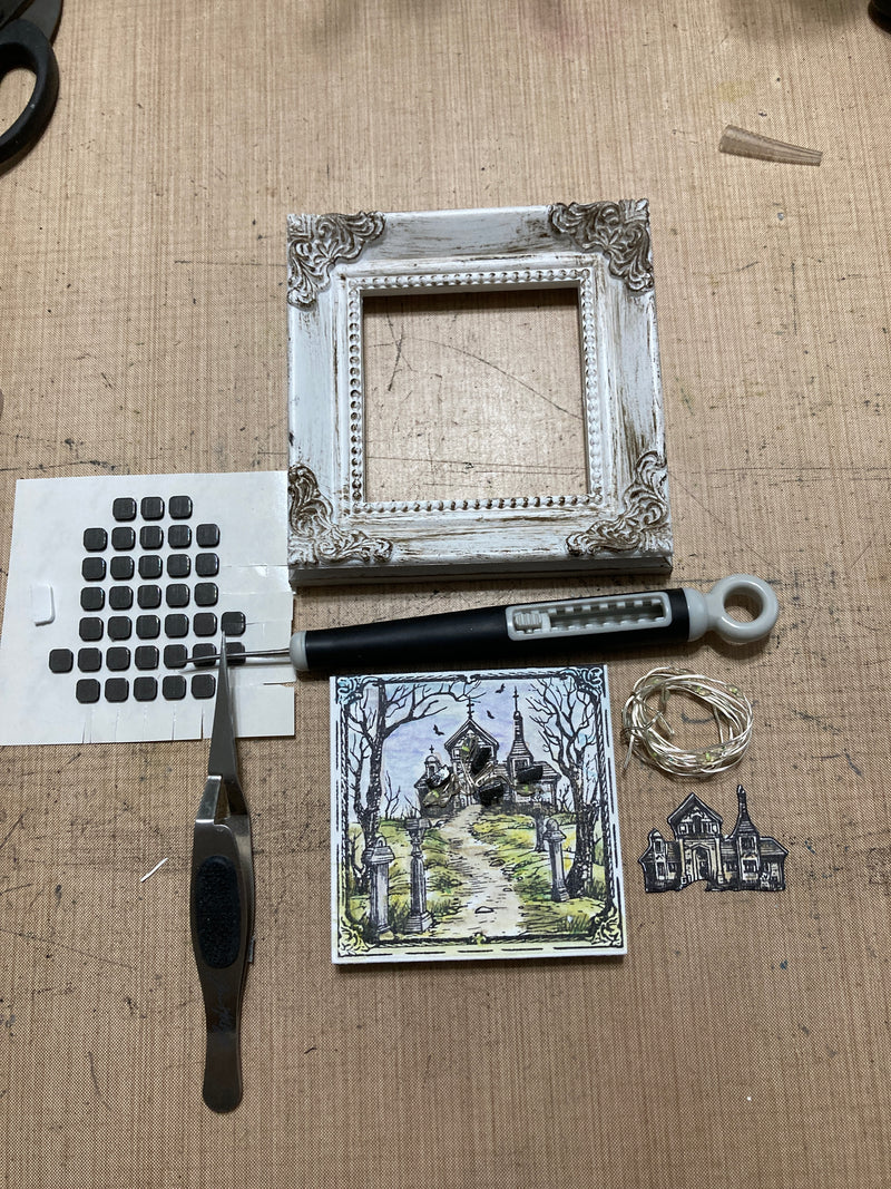 3x3 Frame with Canvas - White (canvas) set of 2 each, for the Tim Holtz project shown