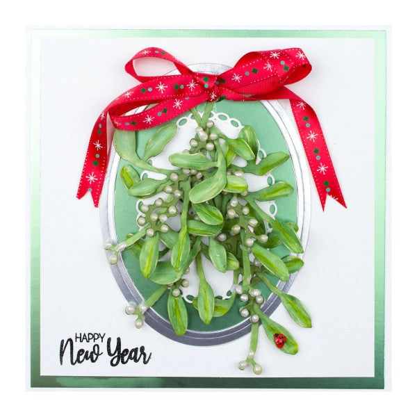 Spellbinders Etched Dies - Winterberry & Mistletoe, S4-1113