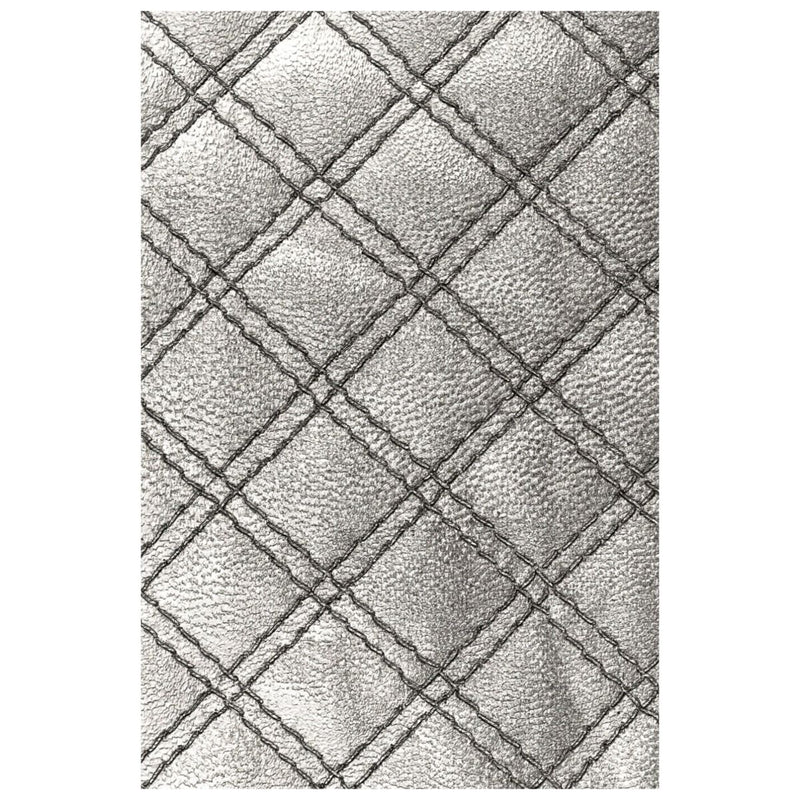 Sizzix 3-D Texture Fades Embossing Folder - Quilted, 665734 by: Tim Holtz